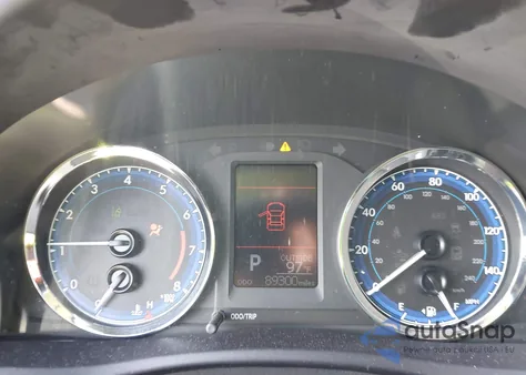 2017 Toyota Corolla Le z USA, uszkodzony, nr VIN 5YFBURHE4HP707590